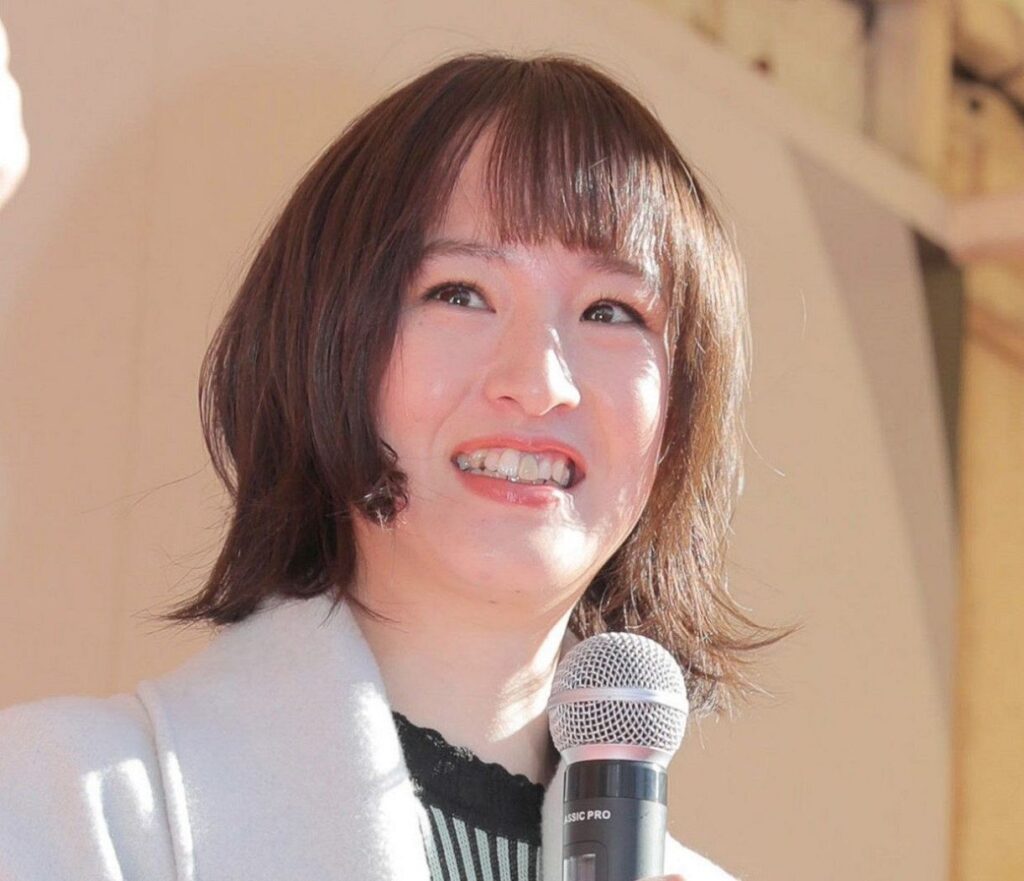 藤田菜七子 旦那 年収